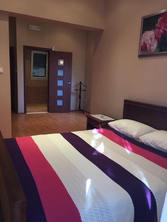 Villa Julia Petrovac Extérieur photo
